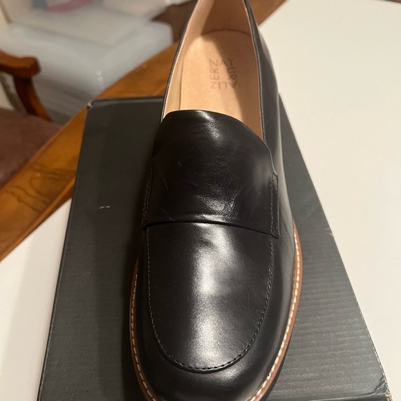 NEW Naturalizer Women's Black Leather Darry Platform Loafer Size 12W - Picture 4 of 7